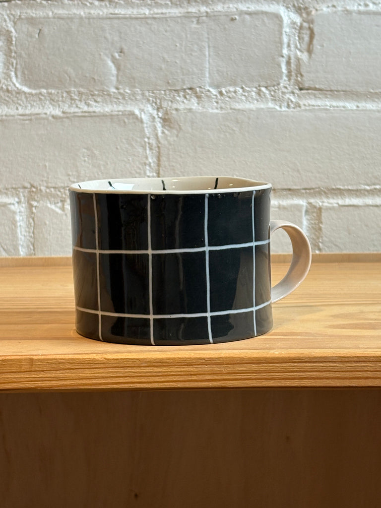Transfer Grid Mug - Black and Summer Sweet - SECOND