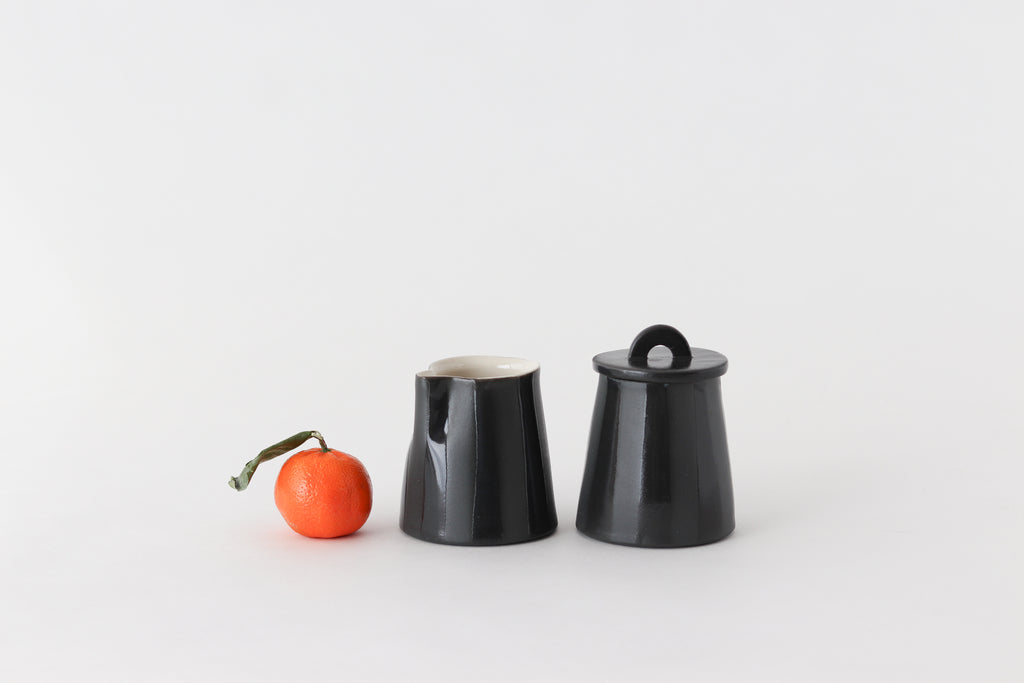 Give Take Creamer + Sugar Jar Set - Black - SECOND