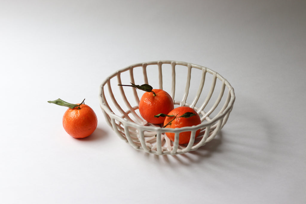Coil Fruit Bowl - Salt
