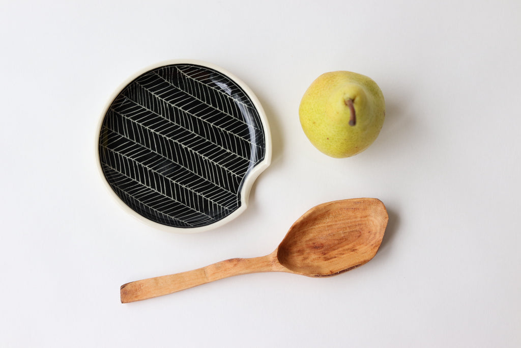 Herringbone Spoon Rest  - Black